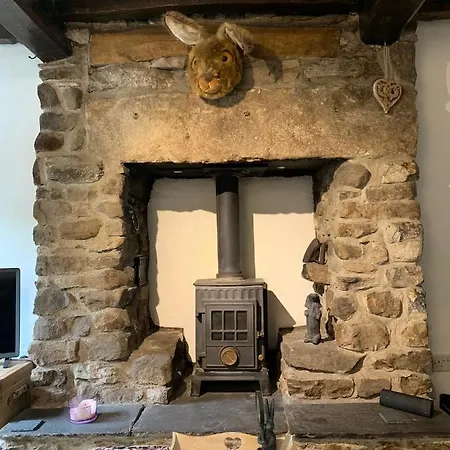 Hannam Cottage, Beautiful Listed At Start Of The 3 Peaks 펜션 *